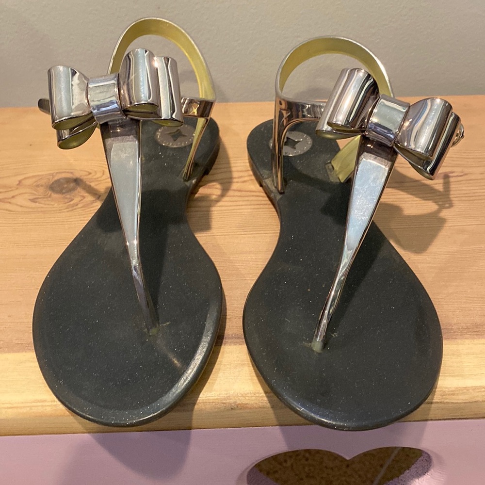 Silver mirror like bow BCBG sandals